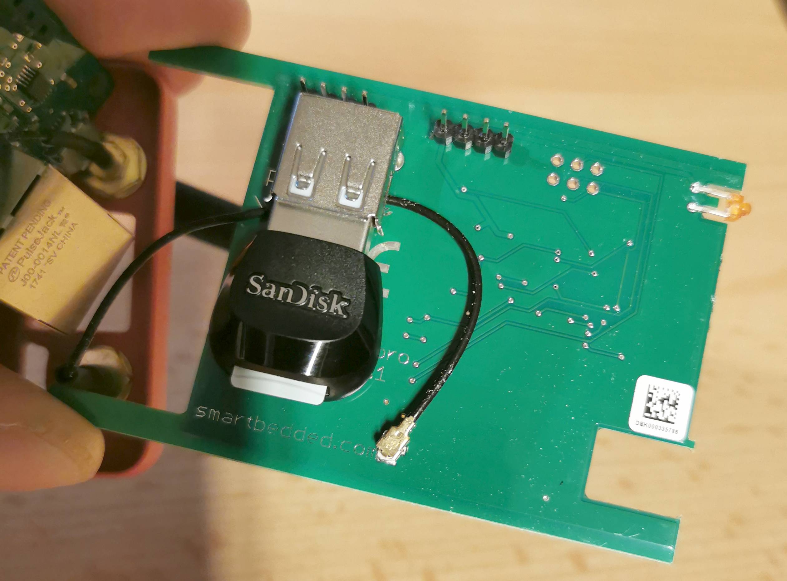 MB Pro USB Intern.jpg